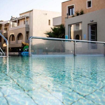 Argo Apartments Rethymno Bagian luar foto